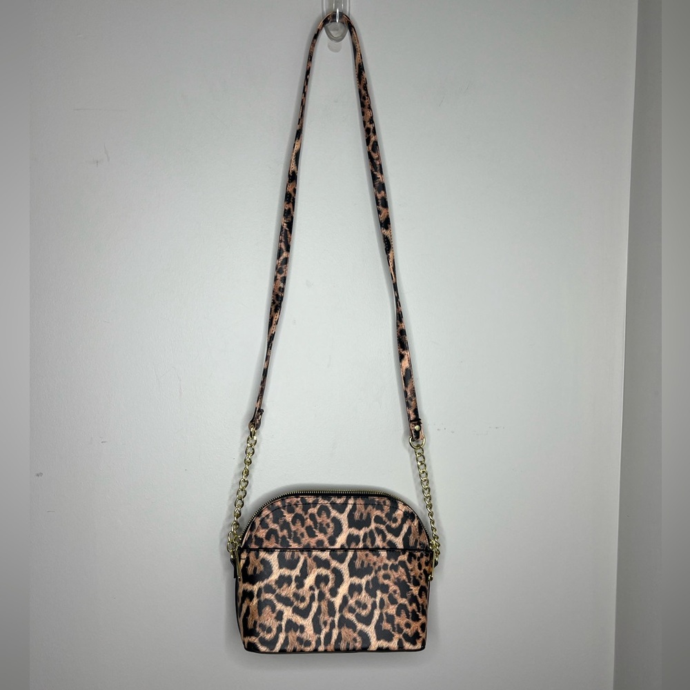 Steve Madden leopard and gold hardware crossbody bag. Excellent condition. - Picture 6 of 6